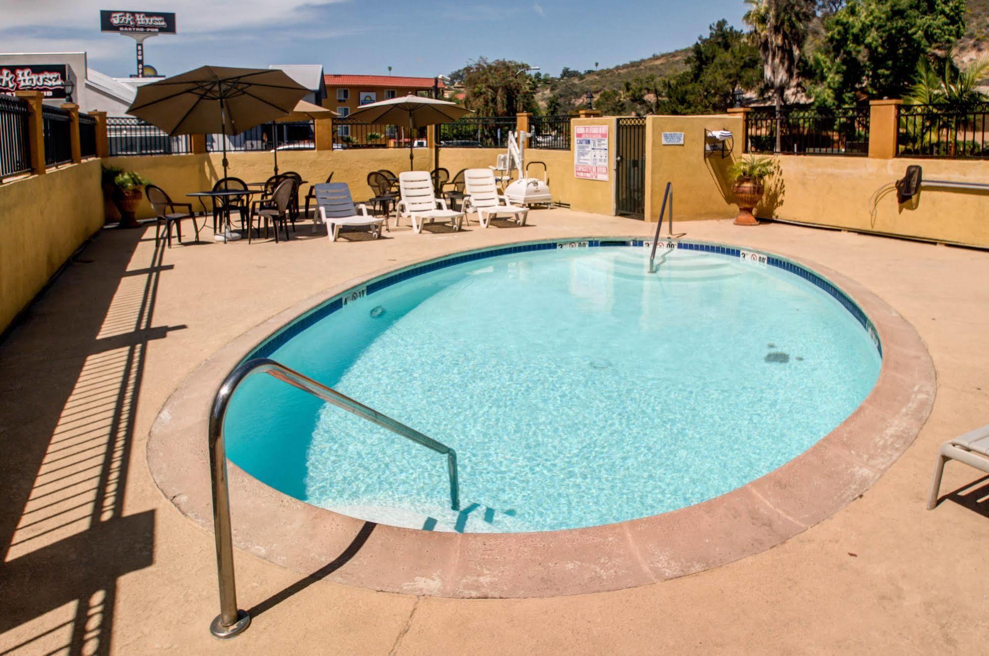 Rodeway Inn San Diego Near Sdsu Exterior foto
